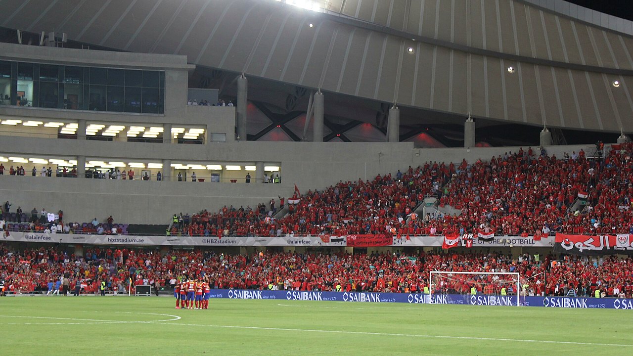 جماهير الأهلي في المدرجات